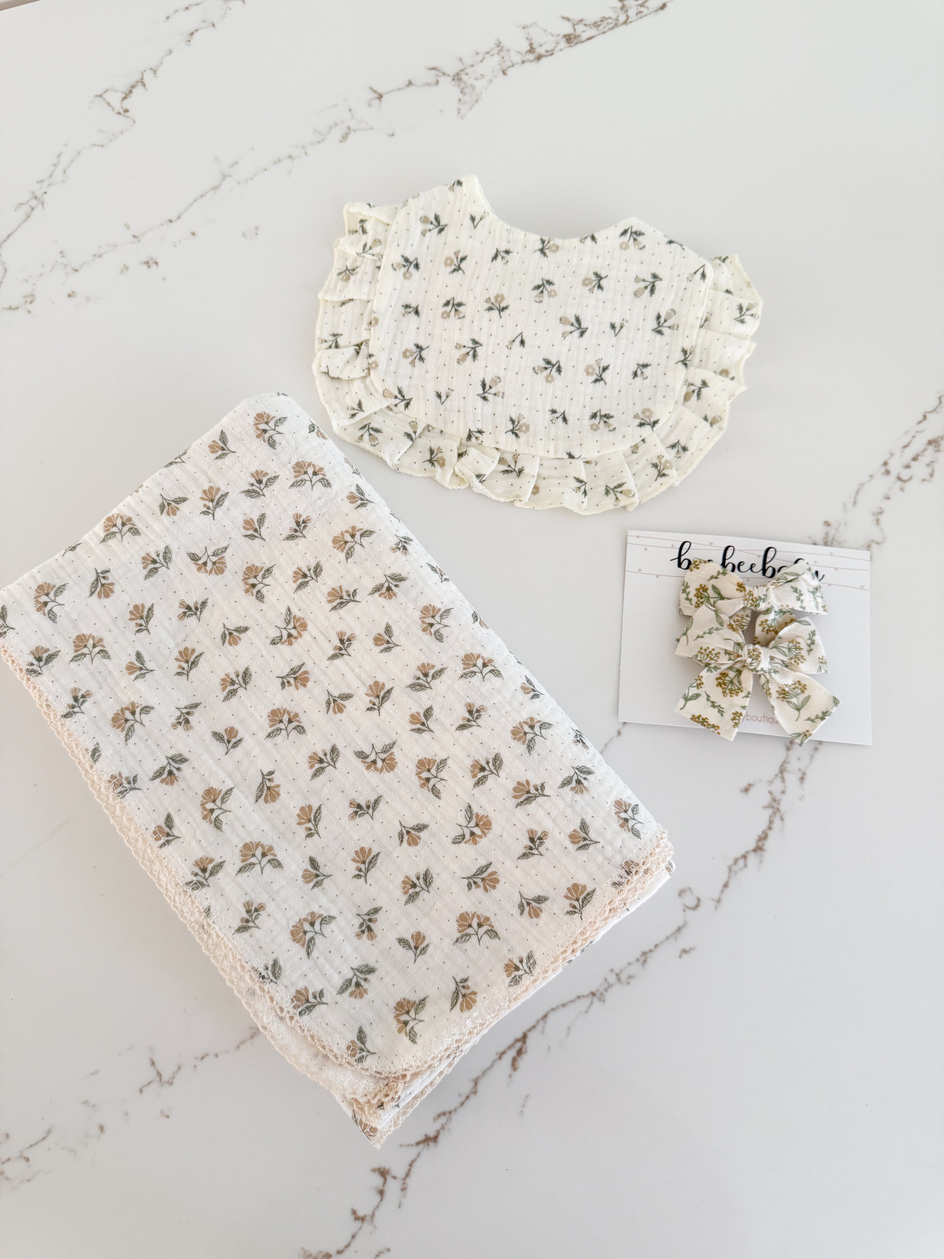 Muslin Floral Swaddle - Daisy Dreams